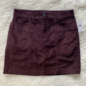 NWT Old Navy Corduroy Skirt Size 6